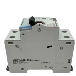 411002 Disjoncteur Différentiel 16a - 30ma - Type Ac - 1p+n - 2 Modules - Neutre à Droite - Auxiliarisable - Legrand