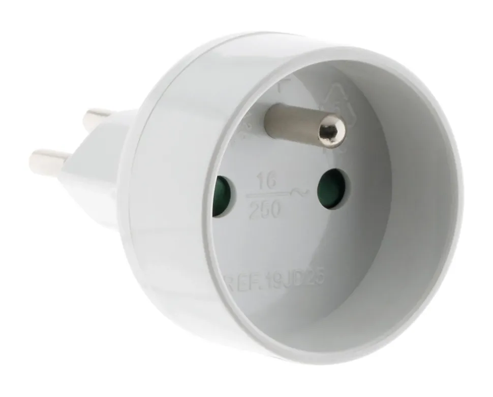 Adaptateur prise voyage France/UE vers Suisse - Zenitech