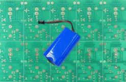 Batterie au lithium 3.7V 4.4Ah