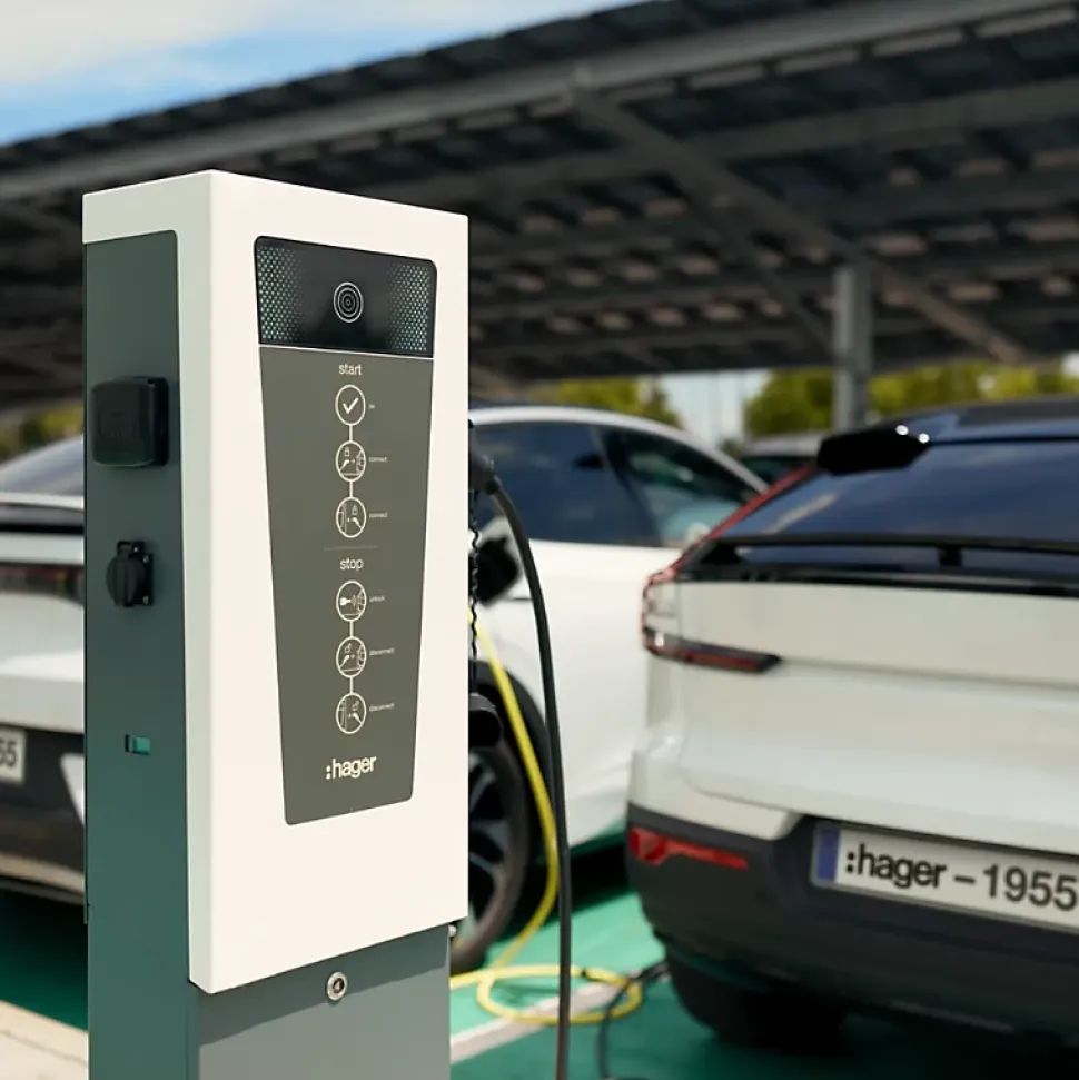 Borne de recharge double pour voiture électrique Witty Park OCPP 22 kW inoxydable avec RFID - HAGER - XEV601C