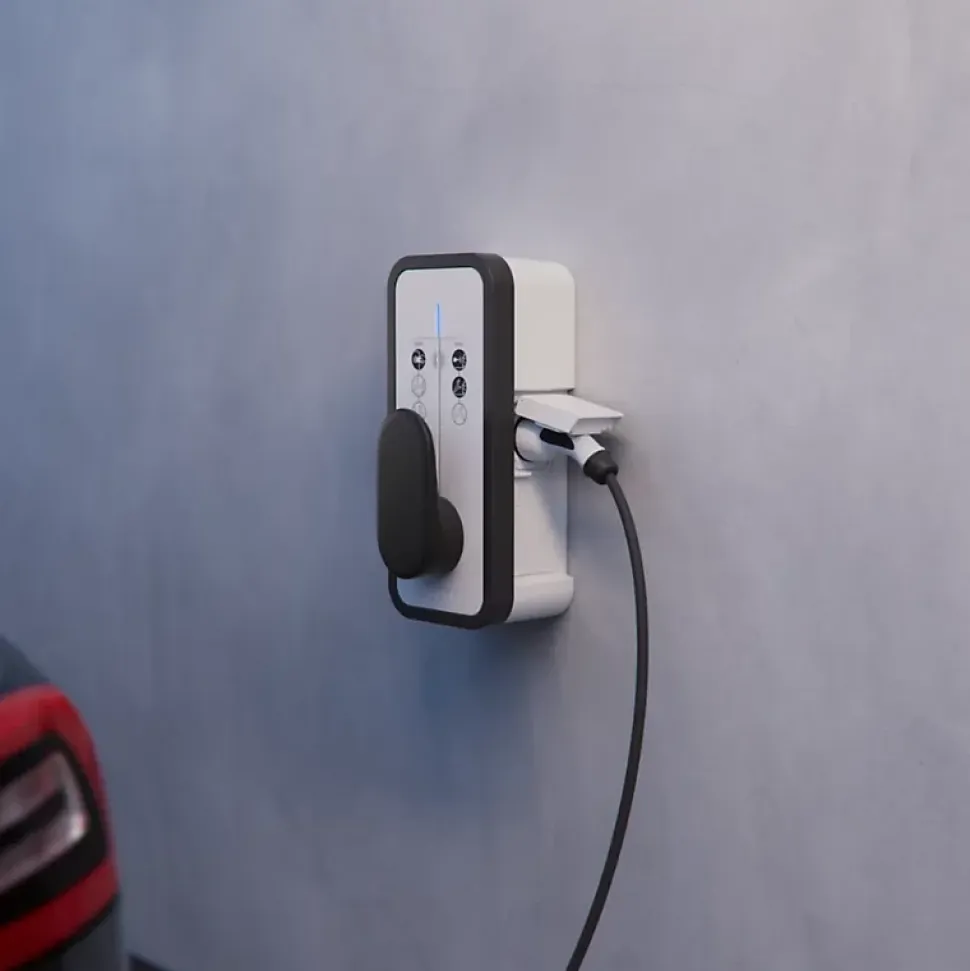 Borne de recharge pour voiture électrique Witty Solar 7 kW avec RFID - HAGER - XEV1K07T2S