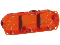 Boîte d'encastrement triple multimatériaux Legrand P. 40 mm
