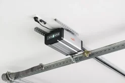 Boxer Ouvre-porte de garage WiFi 800N avec application smartphone, rail 3 m, télécommande incluse