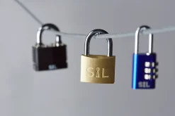 Cadenas à combinaison Smith & Locke en aluminium coloris bleu l.21 mm anse en acier