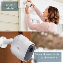 Caméra de vidéosurveillance sans fil Arlo Essential Spotlight 1080p blanche, lot de 3