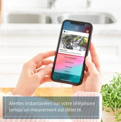 Caméra de vidéosurveillance sans fil Arlo Essential Spotlight 1080p blanche, lot de 3