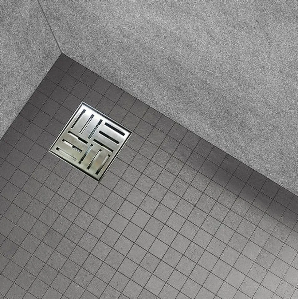 Caniveau de douche carré motif quadrillé DOMEO 12 x 12 cm siphon anti-odeurs, drainage 36l/min, h. réglable SANIVERRE