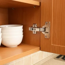 Charnière invisible tourillon acier nickelé pour porte à recouvrement Diall Ø35 mm 110°, lot de 2