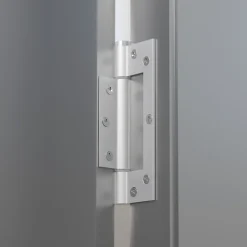 Charnière simple action à ressort, 150X40 mm, en aluminium anodisée argent posée totalement en applique, a lame centrée.