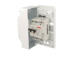 Coffret pour chauffe eau avec contacteur j/n ABB