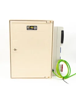 Coffret Triphasé 6/18 Kws Avec Prises