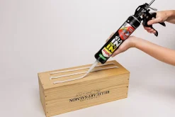 Colle de fixation Pattex Ni clou ni vis tous matériaux blanc 460g