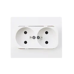 Double prise en saillie blanc complet