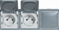 Double prise 2P+T + obturateur saillie Plexo gris Legrand