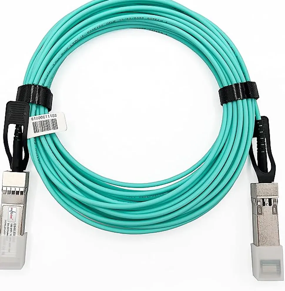 Elfcam - Câble Optique Actif SFP+ à SFP+ - 20m, AOC 10 Gbit/s OM3, Ultra Performant, Réseau Professionnels, PC