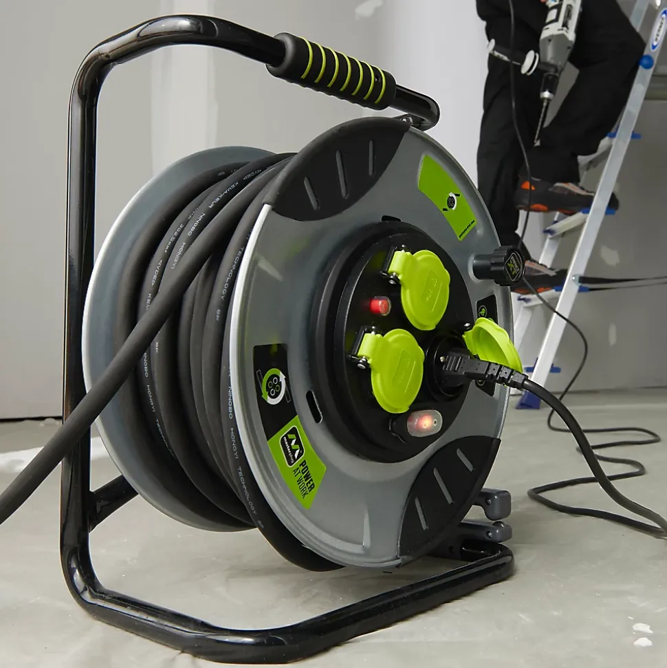 Enrouleur de chantier Diall H07RNF 3G1 5mm² 40m