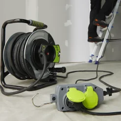 Enrouleur de chantier Diall 27/3M H07RNF 3G1 5mm²