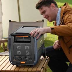 F2400 et B2400 - Solution d Energie Portable Evolutive pour Maison Voyage et Chantier