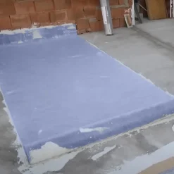 Feuille d'étanchéité Cumifelt pour terrasses (5mx1m) - Empêche les fuites d'eau sur les toitures, balcons couverts...