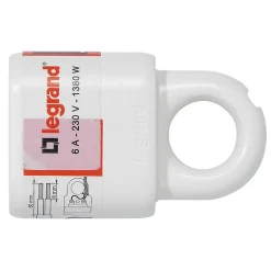 Fiche femelle 6A 2 P+T blanc avec anneau Legrand