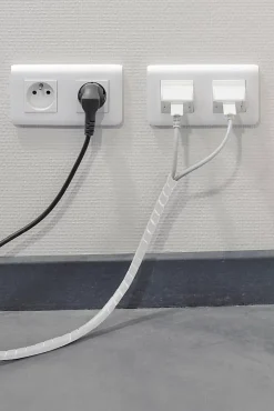 Gaine range-câbles en spirale Diall blanc ø 9 à 80 mm x 2,5 m
