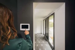 Interphone vidéo connecté Somfy V350 Connect