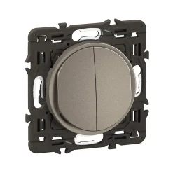 Interrupteur double va-et-vient Legrand Céliane titanium