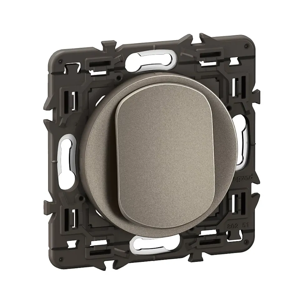 Interrupteur va-et-vient Legrand Céliane titanium
