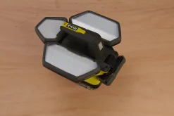 Lampe torche led Ryobi R18L360 3500lm 360W