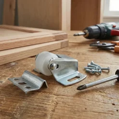 Loqueteau à rouleau Diall vendu par 2
