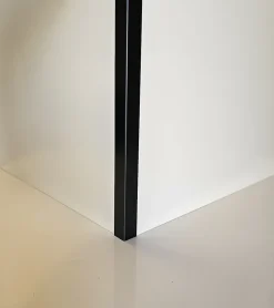 Lot 5 Cornières d'angle RAL 9005 Sat Noir - épaisseur 1mm - Long 150 cm (2 cm x 2 cm )