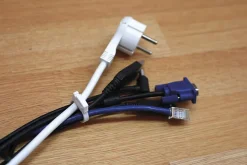 Lot de 6 clips pour cordons et câbles - Zenitech