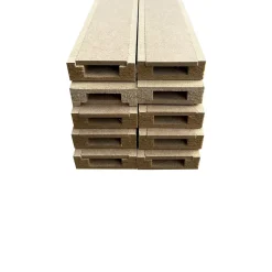 Lot de 10 Goulottes MDF Passes-câbles à couvercle, L.2.44 m x H.5.5 cm, Ep. 18 mm