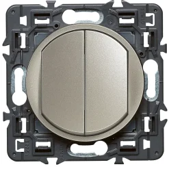Mécanisme double poussoir Legrand Céliane titane 6A