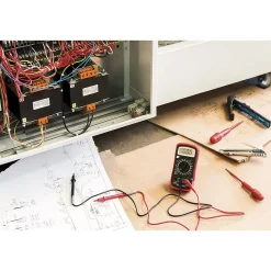Multimètre digital 5 fonctions Protec