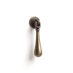 Pendule en zamak avec finition en cuir, dimensions: 13x65x15mm, inserts: 13mm-
