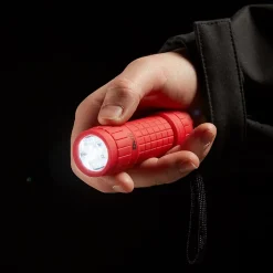 Petite lampe torche LED caoutchoutée rouge Diall 27 lumens