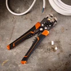 Pince à dénuder à cliquet Magnusson pour câbles section 0,2 à 6 mm²