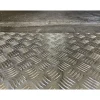 Plaque Aluminium Strié, ép. 2/3mm, Hauteur 25cm x Largeur 30cm