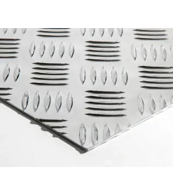 Plaque Aluminium Strié, ép. 2/3mm, Hauteur 35cm x Largeur 100cm
