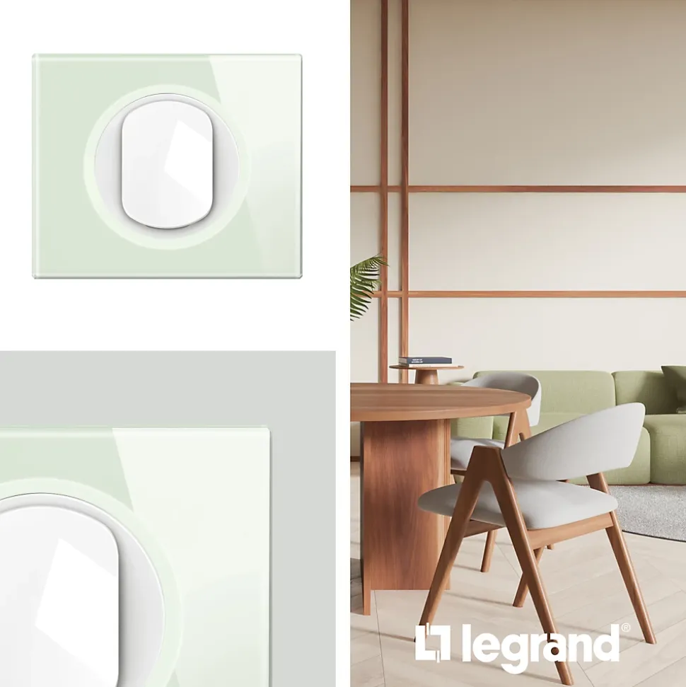 Plaque de finition 1 poste Legrand Céliane CP2001 coloris verre opale blanc l.101 x P.11 x H.84 mm