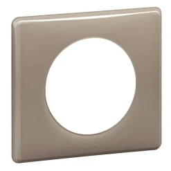 Plaque de finition 1 poste Legrand Céliane 0 988 23 coloris laqué galet l.90 x P.8,5 x H.82 mm