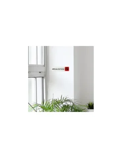 Plaque de signalisation Défense de fumer, plexiglass adhésif, 170x45mm - THIRARD