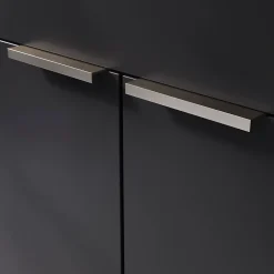 Poignée de meuble Incurvé GoodHome Skej aluminium effet nickel satin gris l.120mm x l.19mm x H. 35mm entraxe 96mm