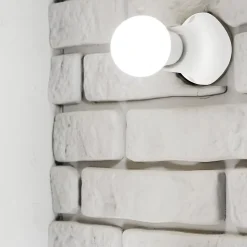 Point lumineux thermoplastique avec douille E27, base droite. Blanc