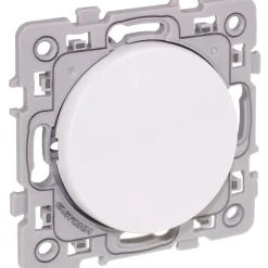 Poussoir à fermeture 10A - SQUARE Blanc
