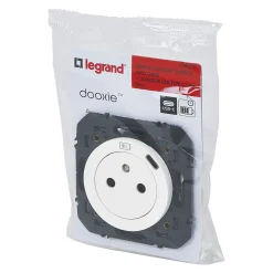 Prise 2 pôles + terre + Prise USB-C Legrand Dooxie blanc carrée