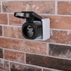 Prise commandée extérieur Smartwares 3000W