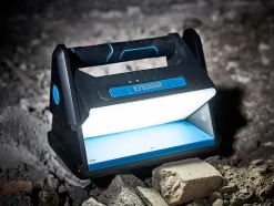 Projecteur de chantier Erbauer sur batterie 1000 lumens