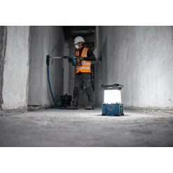 Projecteur de chantier hybride BOSCH GLA 18VH-7500 7 500 lm 18V sans batterie ni chargeur 06014A5000